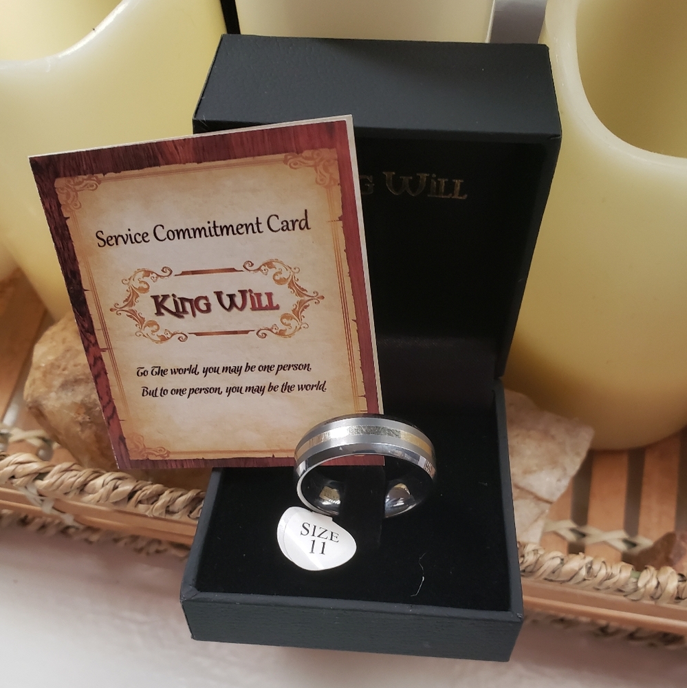 Men's Tungsten wedding band size 11.